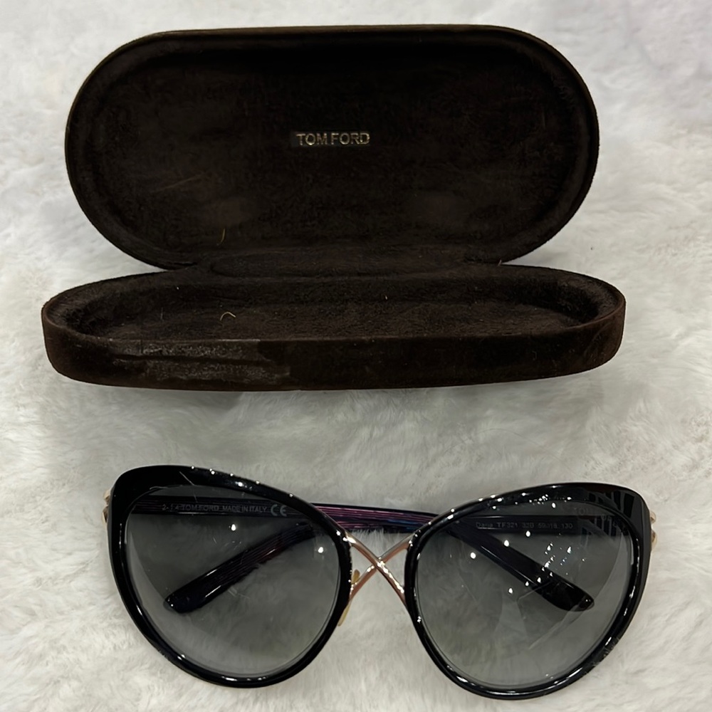 Tom Ford women glasses with box used